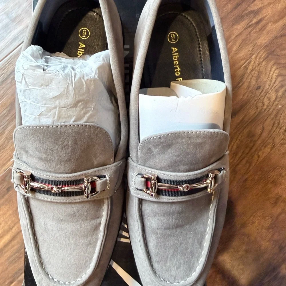 Elegant Gray Loafers with Metal Detail